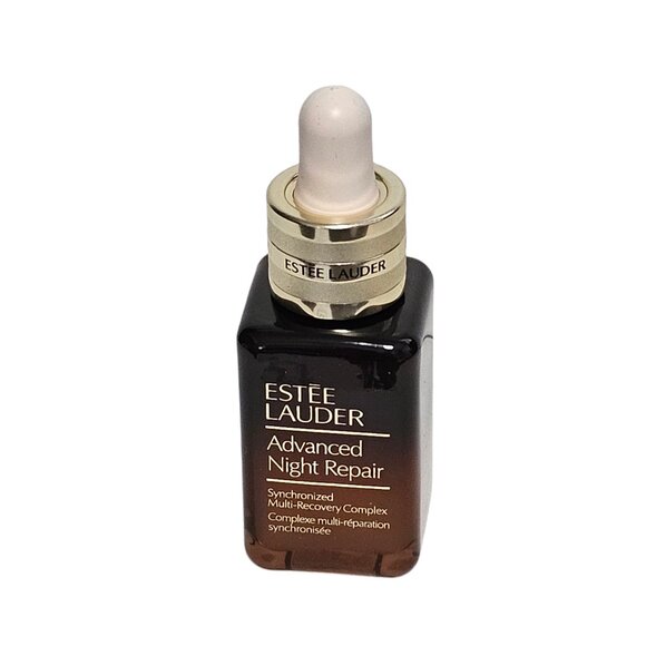 Estee Lauder Advanced Night Repair Synchronized Multi-Recovery Complex Serum 0.6 - Picture 9 of 16